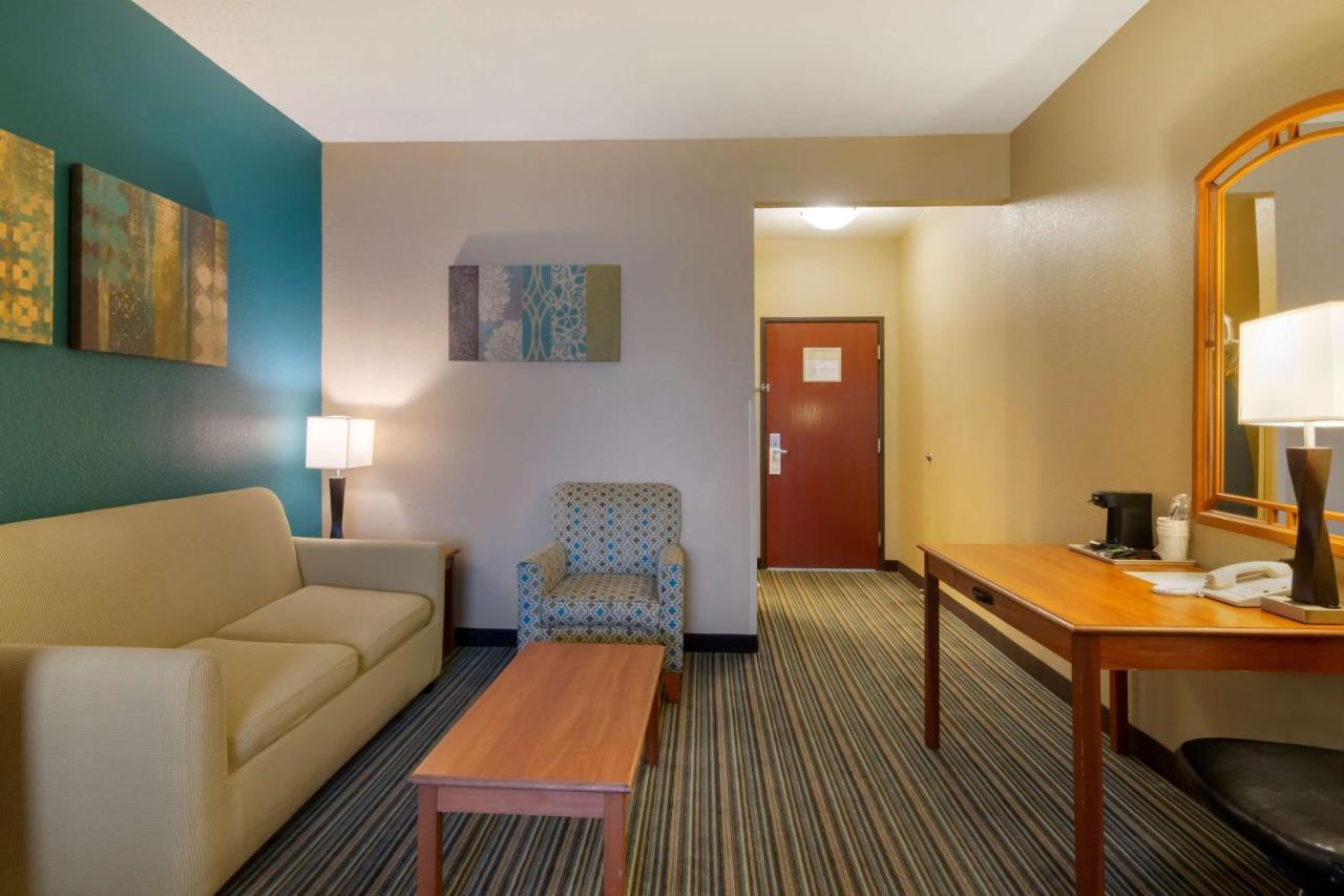 Best Western Governors Inn&Suites Wichita Exterior foto