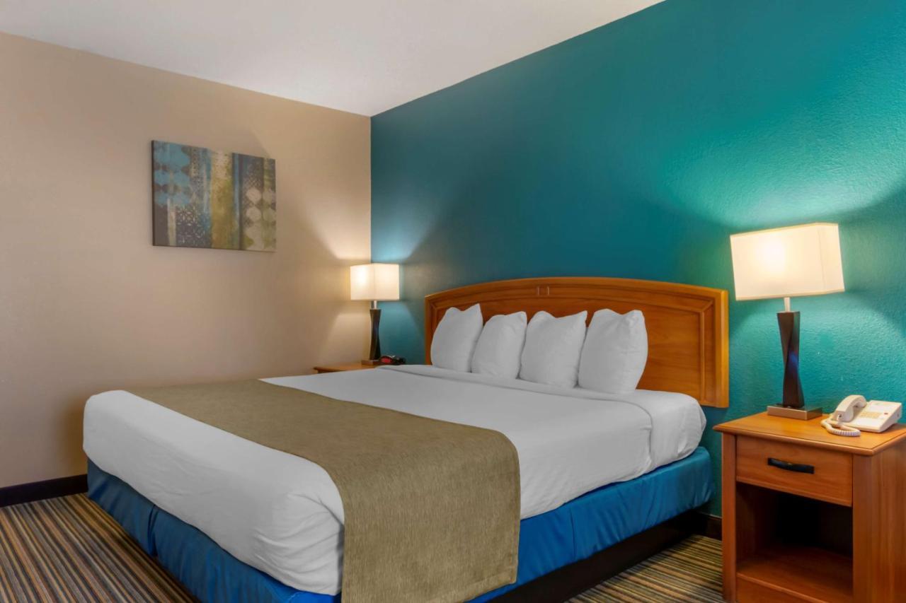 Best Western Governors Inn&Suites Wichita Exterior foto